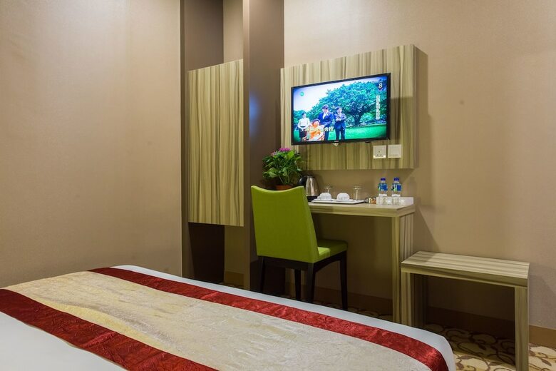Ls Hotel