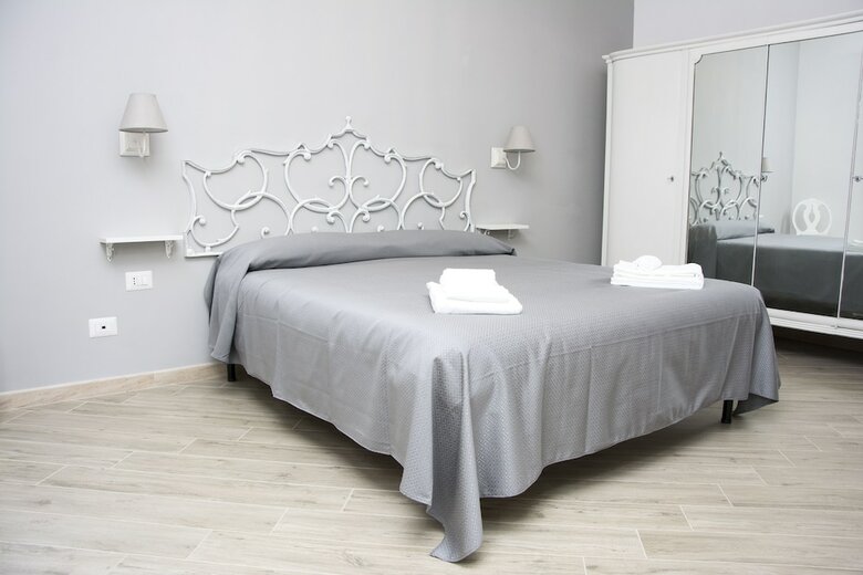 Gens Claudia Vatican Luxury Apartments