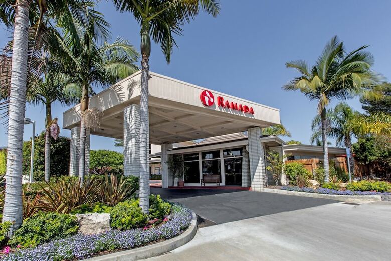 Hotel Ramada By Wyndham Santa Barbara