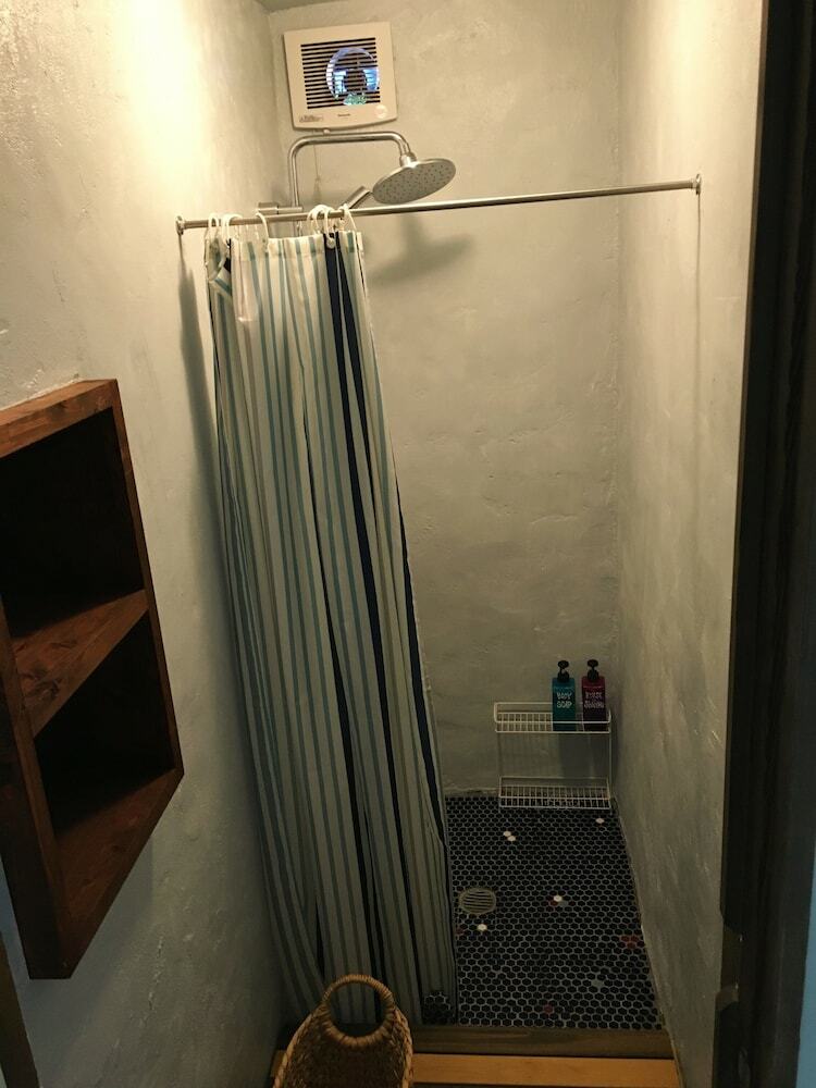 Hostal Onomichi Guest House Miharashi-tei - Hostel