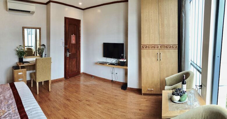 New Lotus Hotel