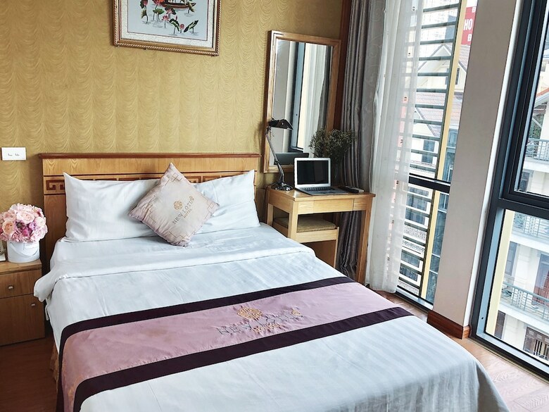 New Lotus Hotel