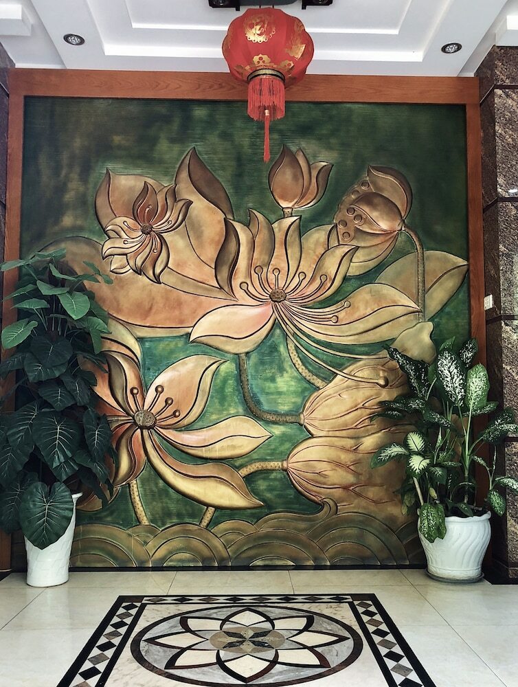 New Lotus Hotel