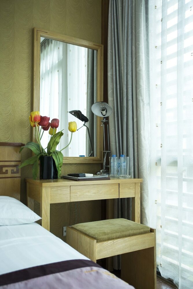 New Lotus Hotel