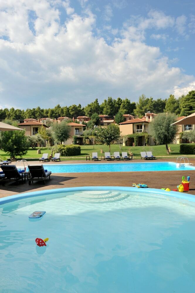 Aparthotel Polyastron Place Hotel & Spa