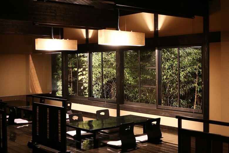 Yufuin Ryoan Wazanhou