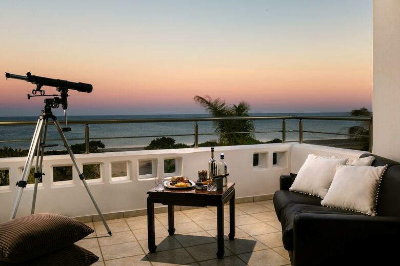 Antonoglou Beach Villas, Gennadi