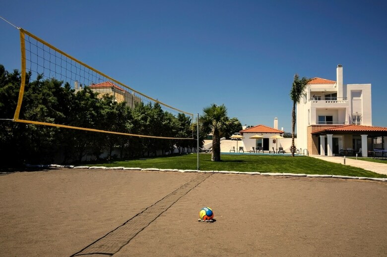 Antonoglou Beach Villas, Gennadi