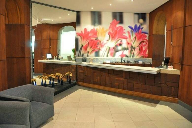 Feira Plaza Hotel
