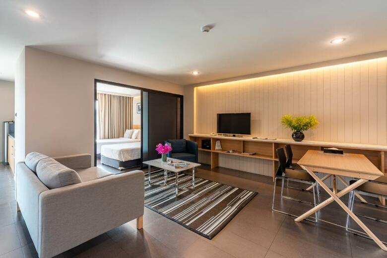 Hotel Naga Residence