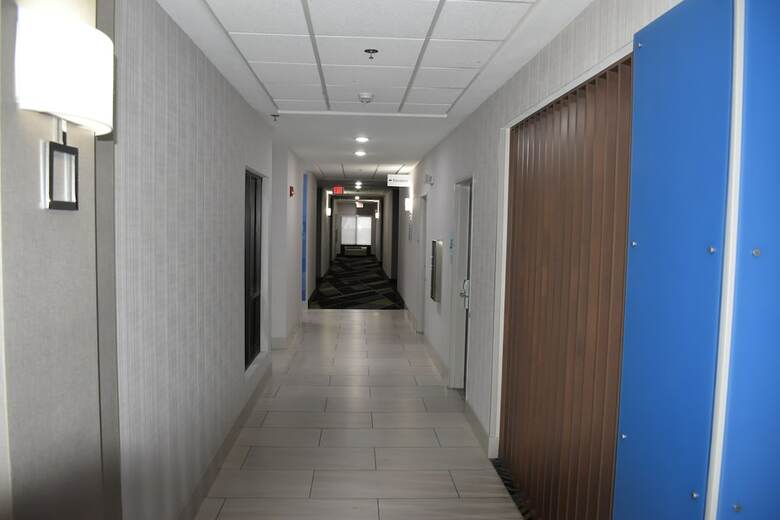 Hotel Holiday Inn Express & Suites Mcpherson