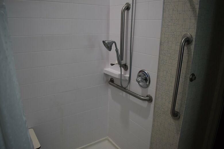 Hotel Holiday Inn Express & Suites Mcpherson