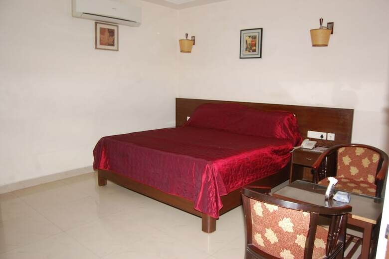 Hotel Chitturi Heritage