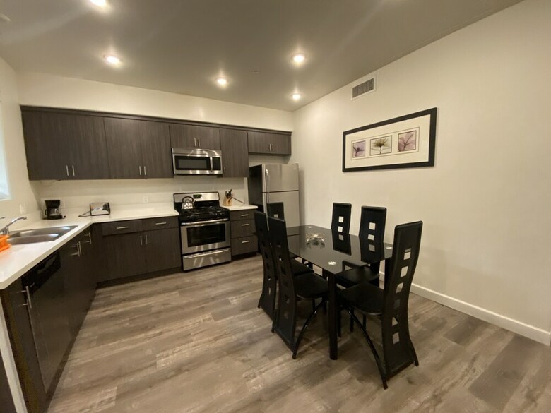 Apartamentos All In Stay Near Attractions
