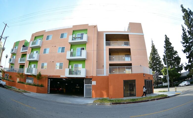 Apartamentos All In Stay Near Attractions