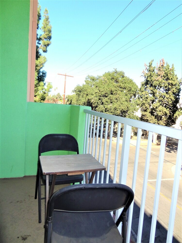 Apartamentos All In Stay Near Attractions