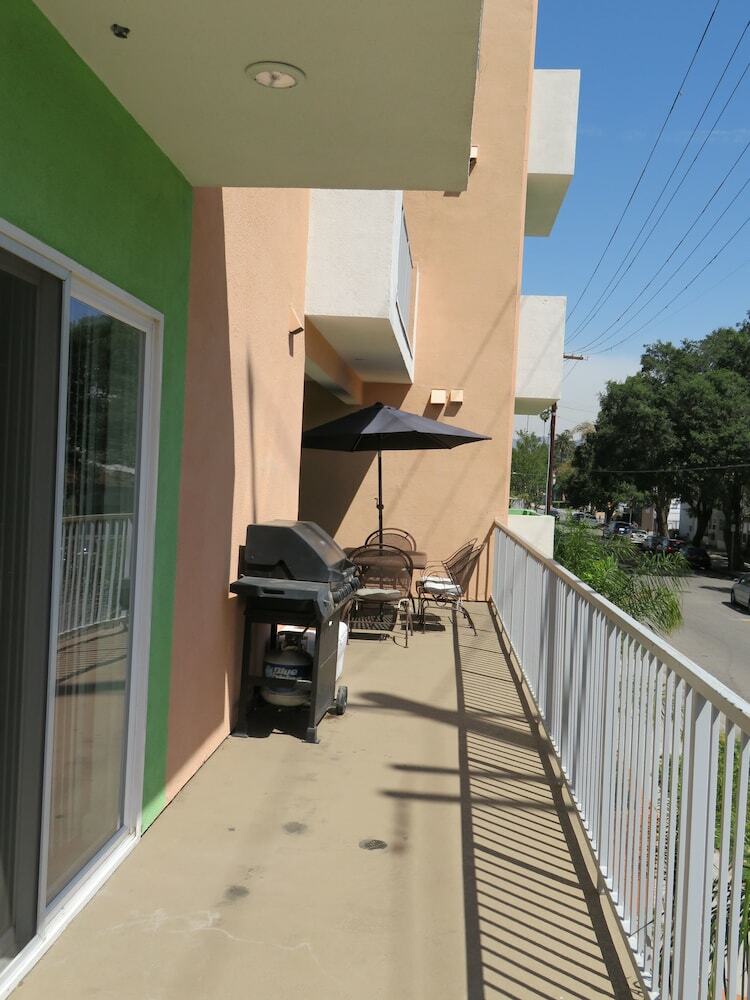Apartamentos All In Stay Near Attractions