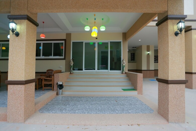 Hotel V Residence