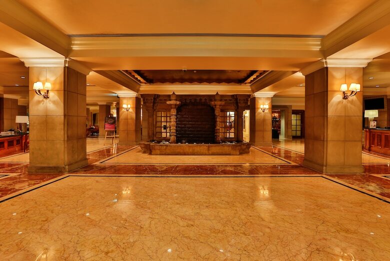 Hotel Crowne Plaza Chennai Adyar Park