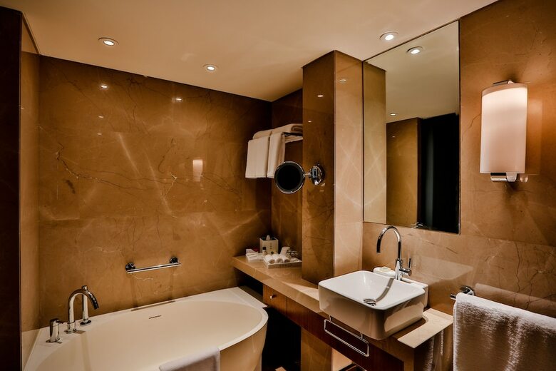 Hotel Crowne Plaza Chennai Adyar Park