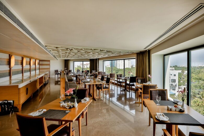 Hotel Crowne Plaza Chennai Adyar Park