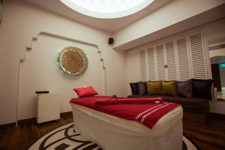Hotel Crowne Plaza Chennai Adyar Park