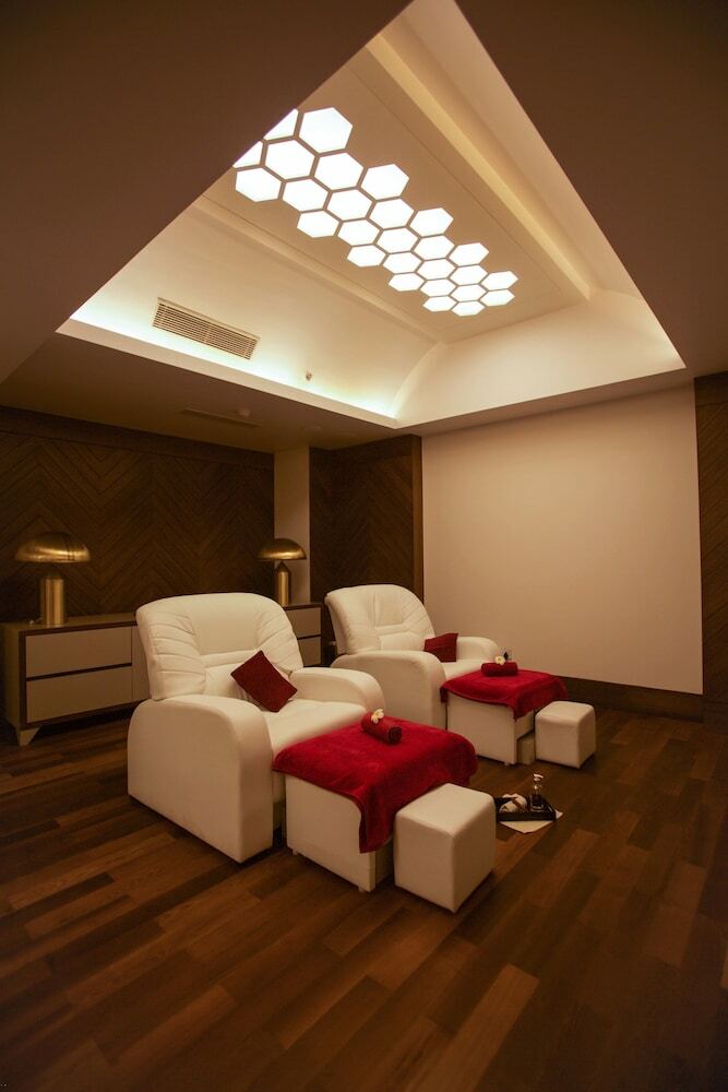 Hotel Crowne Plaza Chennai Adyar Park