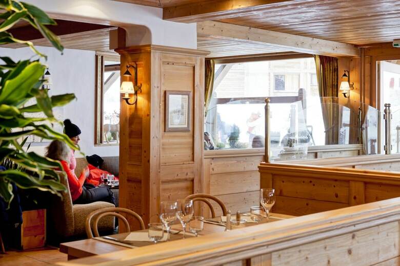 Hotel H�tel Les Flocons