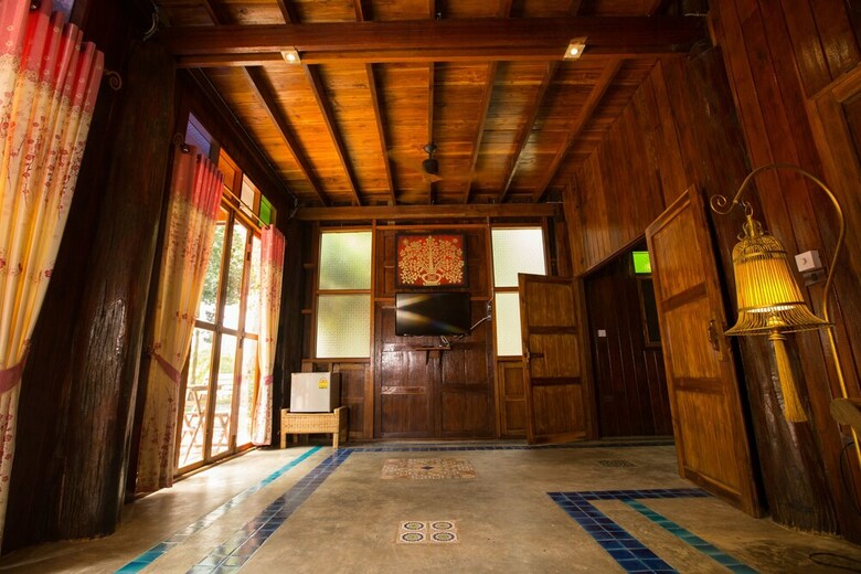 Hotel Nan de Panna Riverside Homestay