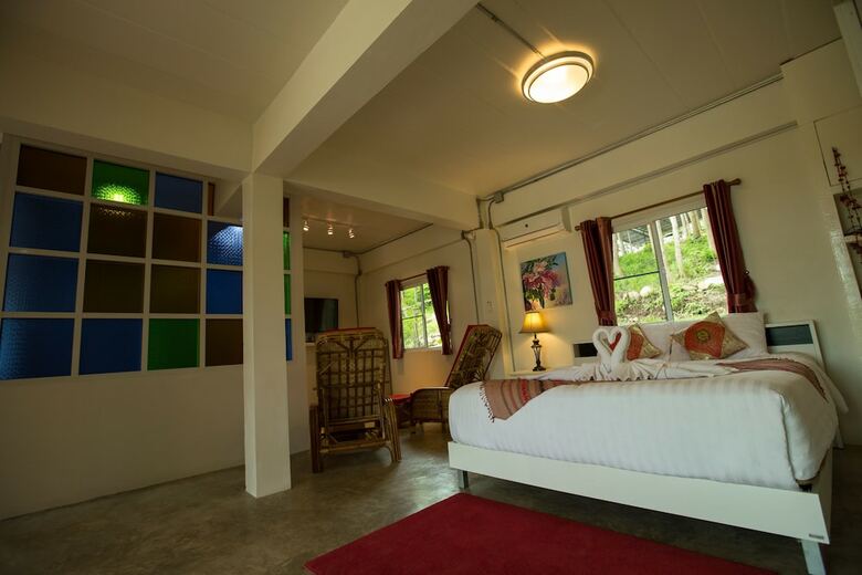 Hotel Nan de Panna Riverside Homestay