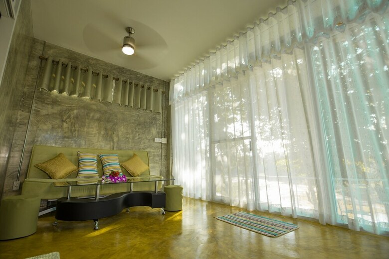 Hotel Nan de Panna Riverside Homestay