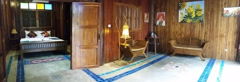 Hotel Nan de Panna Riverside Homestay
