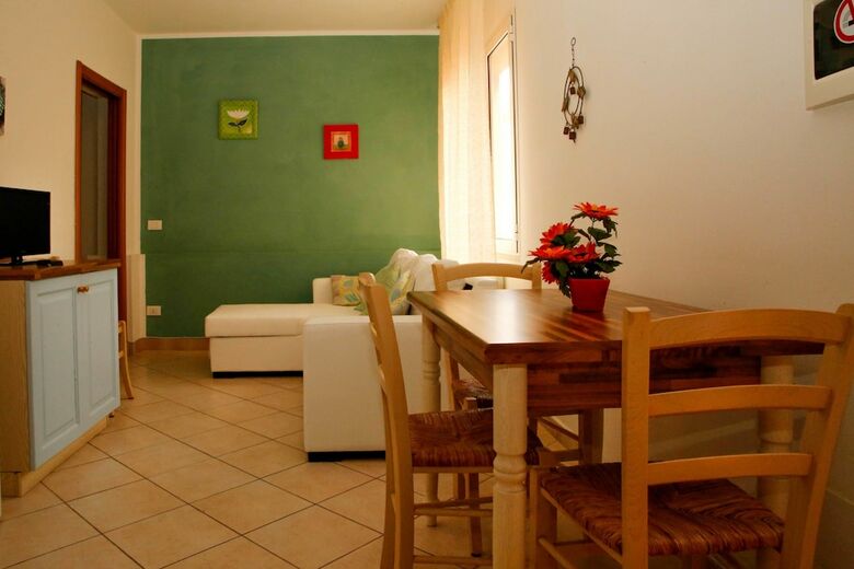 Sea View And Ground Floor Apartments Le Dune
