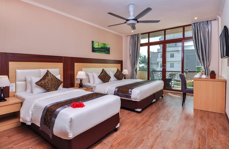 Triton Beach Hotel & Spa