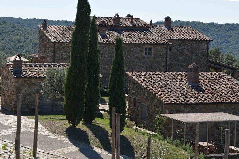 Agroturismo Le Moraiole Country House