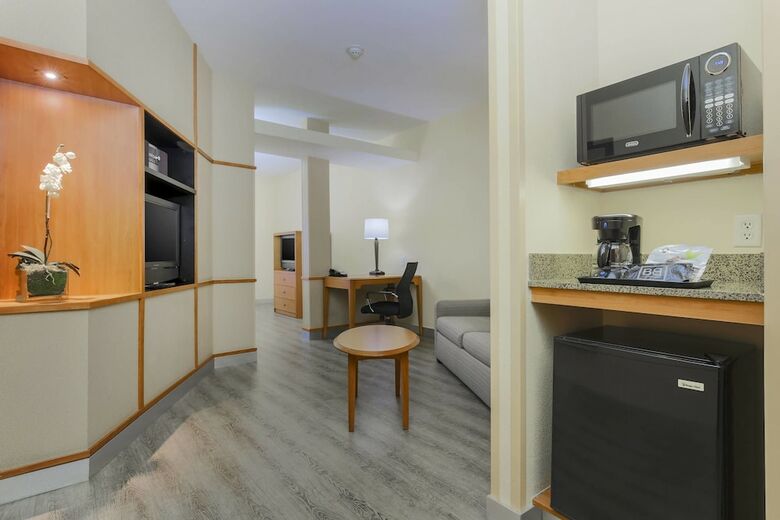 Hotel Fairfield Inn & Suites Temecula By Marriott