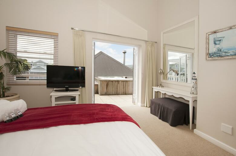 Thesen Lifestyle - Luxury Villas