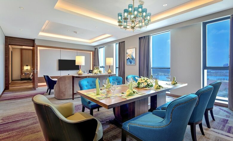 Hotel Holiday Inn Chengdu Qinhuang