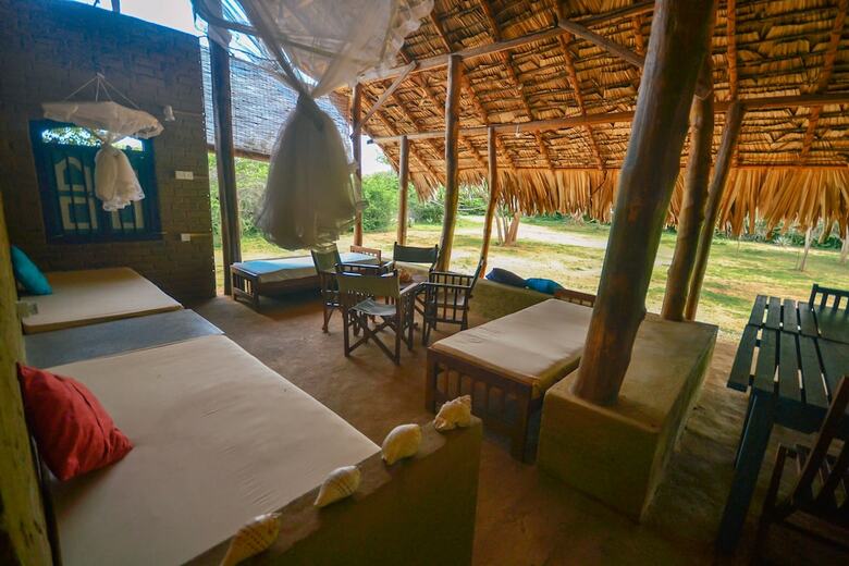 Posada Back Of Beyond - Safari Lodge Yala