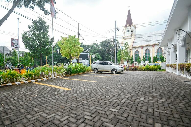 Hotel Airy Alun Alun Malang Basuki Rachmat 1
