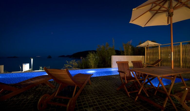Hotel The Spa Resort Bettei Rakuyu