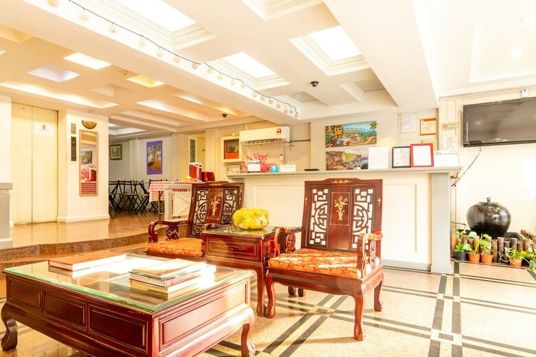 Ming Hotel