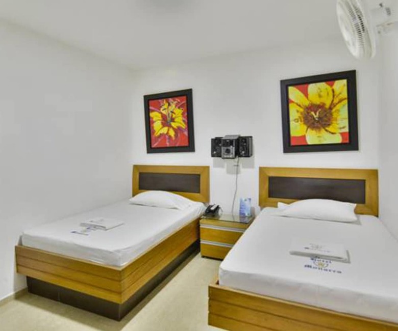 Hotel Monarca