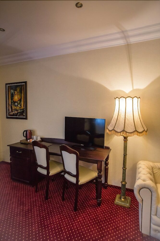 Magus Hotel