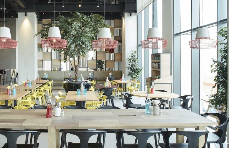 Hotel Rove Healthcare City
