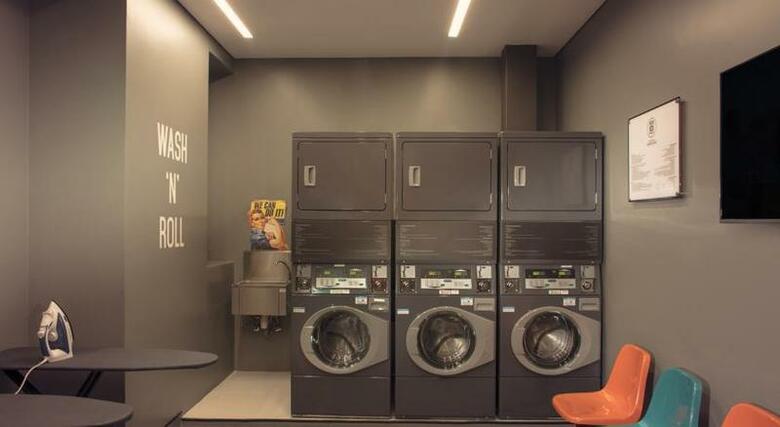 Hotel Rove Healthcare City