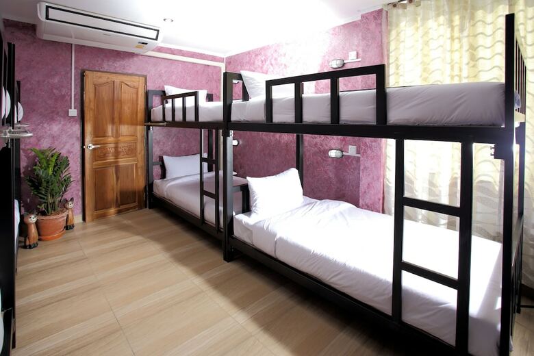 Hostal Thai Cat Hostel Bb Bangkok
