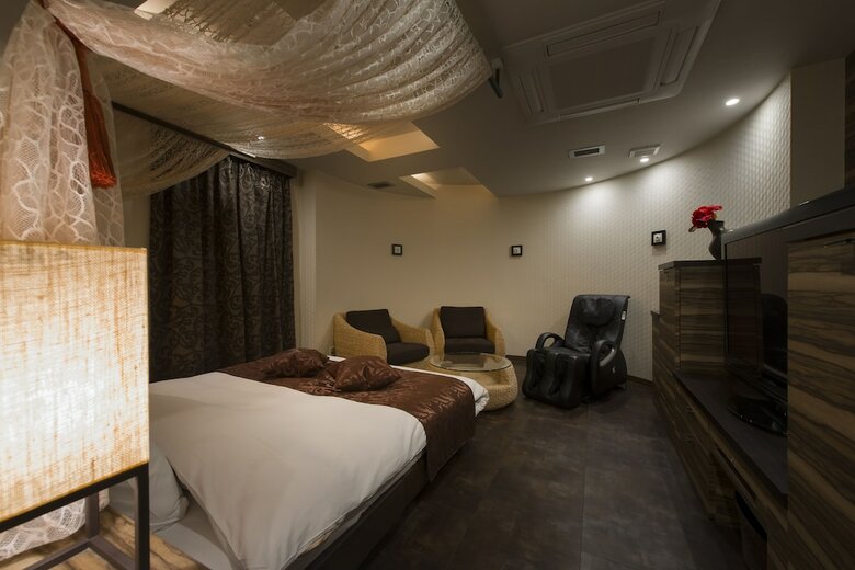 Hotel Myth-l-