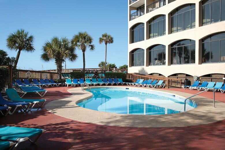 Hotel Beach Cove Resort