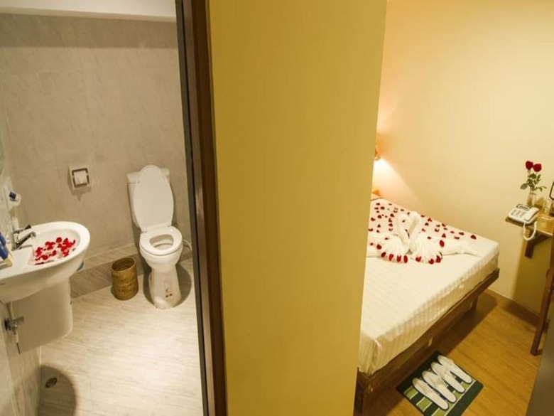 Hotel Shwe Htee Guest House Chinatown